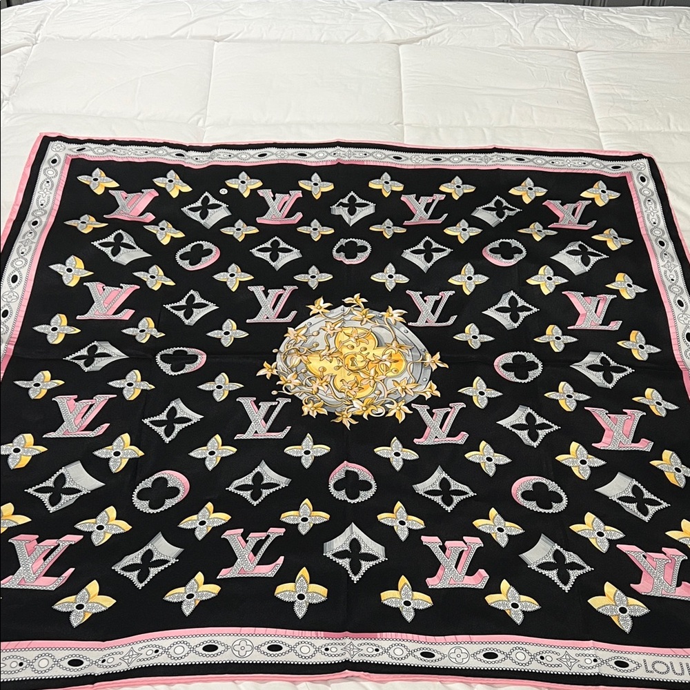 841. Black, Gold & Pink Floral 100% Silk Single Sided Scarf. 34” x 34”